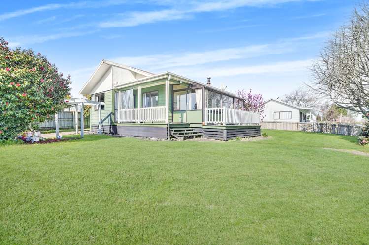 13 Karen Crescent Dinsdale_1