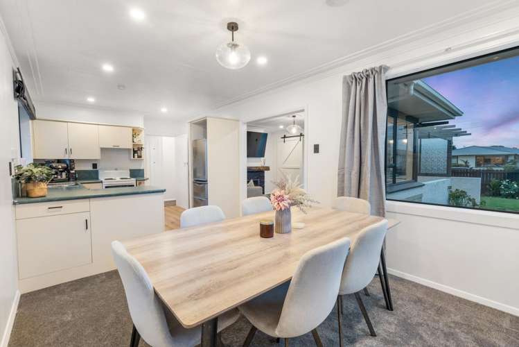 16 Esk Place Mosgiel_8