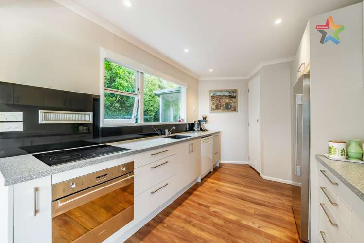 15 Acheron Road Paremata_8