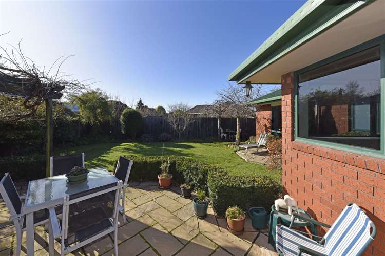 7 Netherby Lane Shirley_4