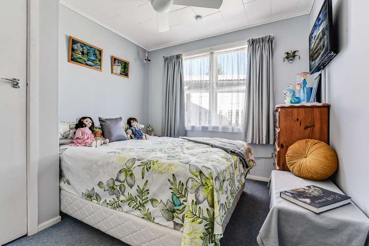 28 Rosalind Street Deanwell_6