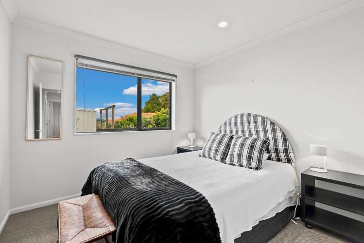 14 Lochiel Place Te Kamo_12