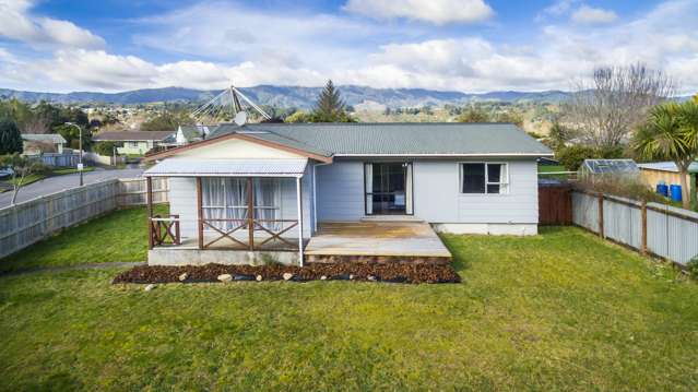 1 Wyoming Grove Totara Park_3