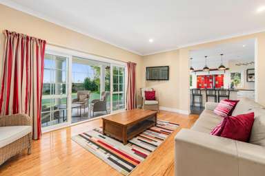 39 Dittmer Drive_1