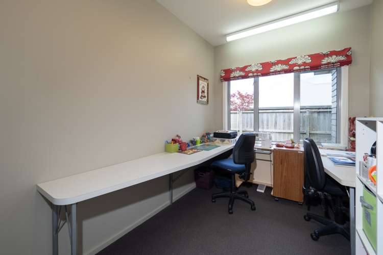 8 Somerset Grove Allenton_9