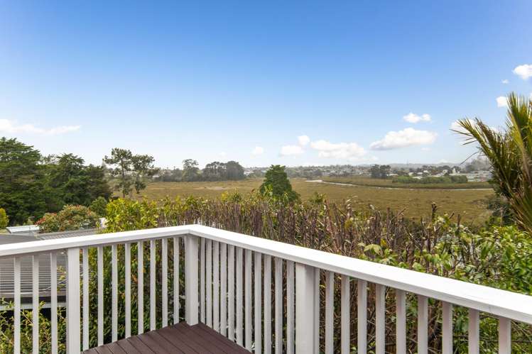 17 Edgerton Road Te Atatu Peninsula_18