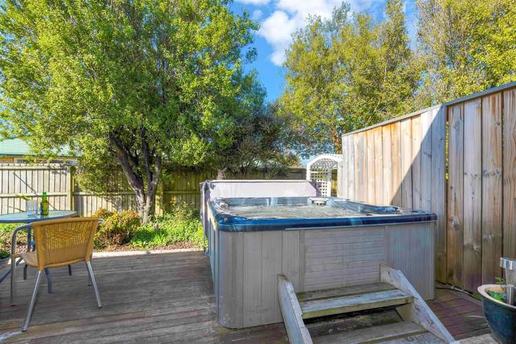 14 Parsonage Road Woodend_25