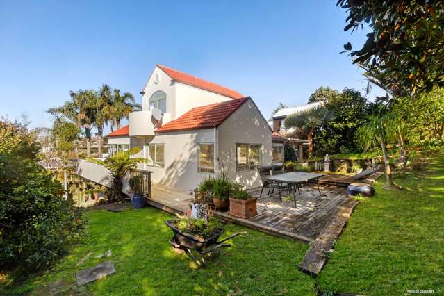 Golden Opportunity in West Harbour