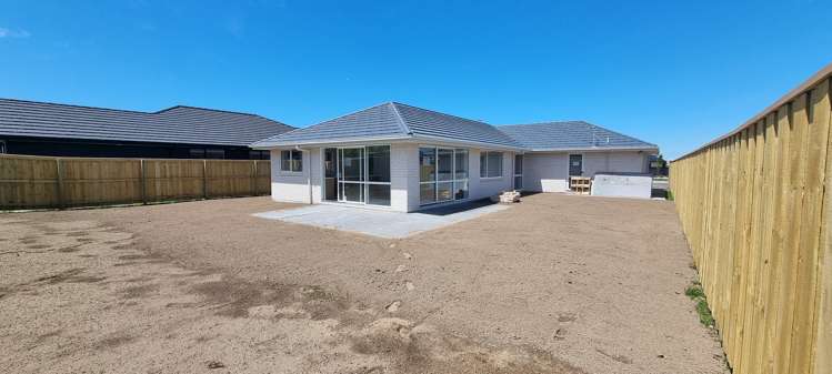 79 Northmoor Boulevard Rolleston_2