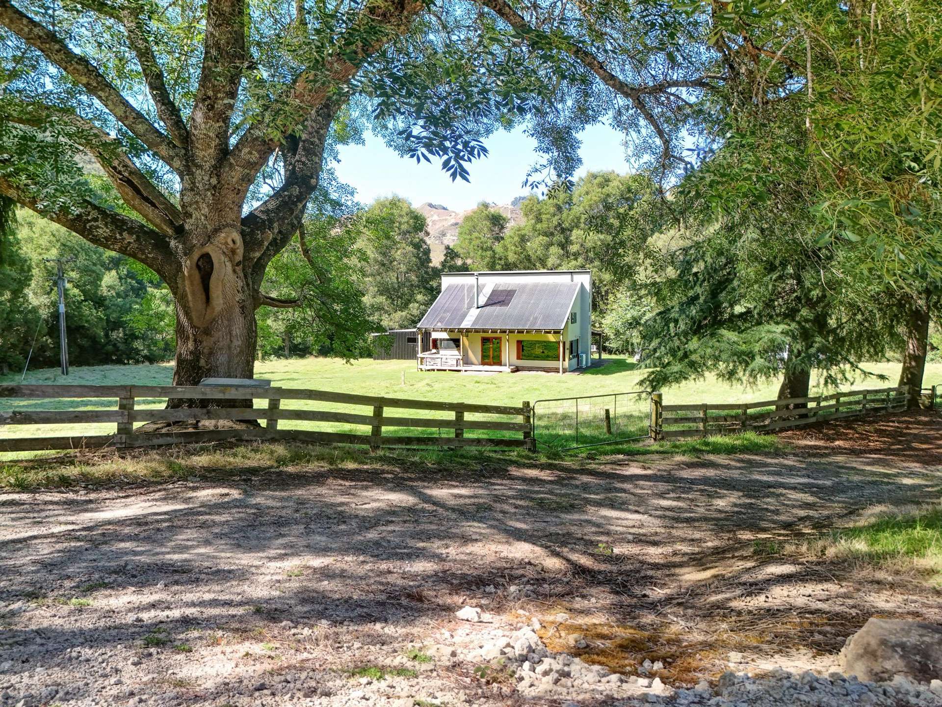 1529 Kauarapaoa Road Brunswick_0