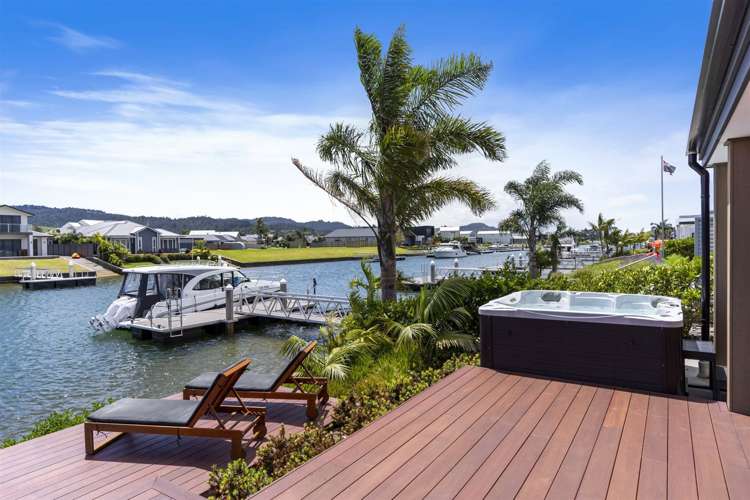 109 Motu Iti Pauanui_21