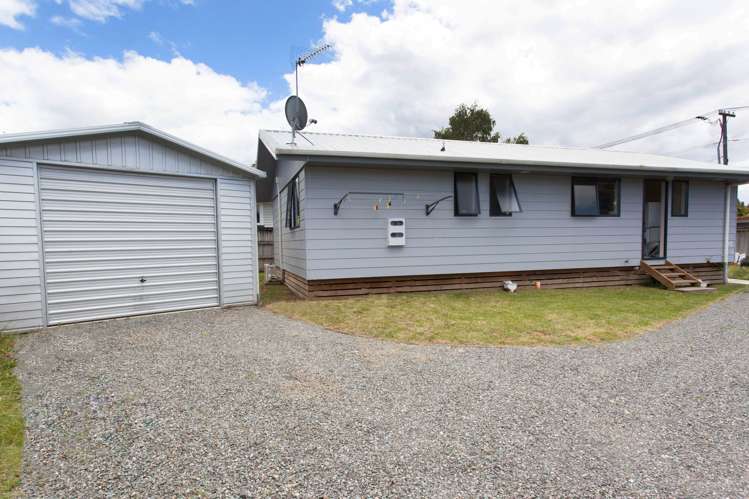128 Brookfield Street Hamilton East_10