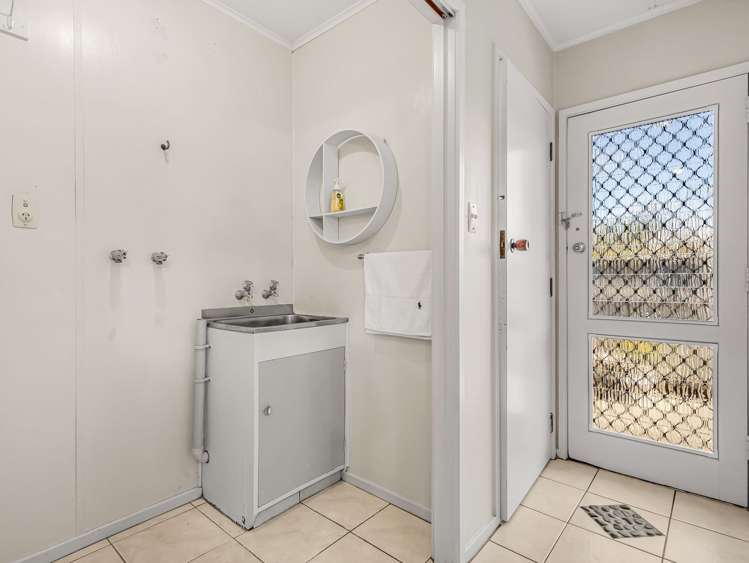 2/632 Nelson St North Mahora_16