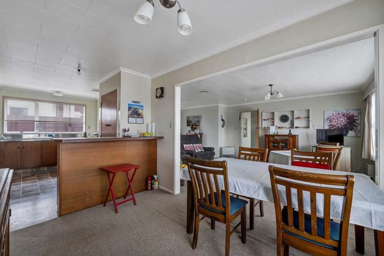 1 & 3 Surrey Street Hawera_23