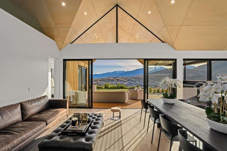 113 Spur Ridge Rise, Hanley's Farm Jacks Point_4