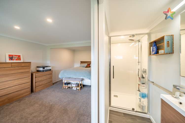 27 Wyndrum Avenue Waterloo_22