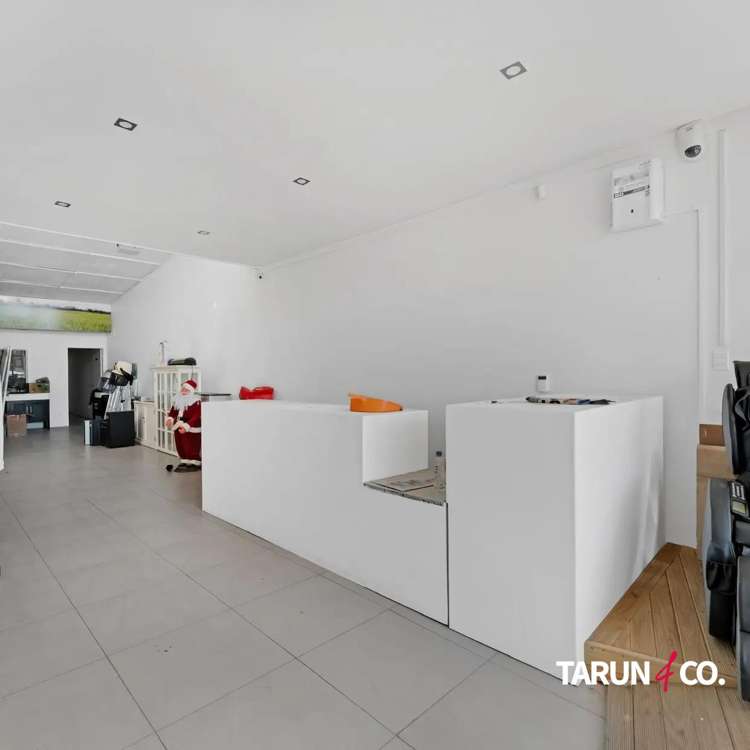192 Stoddard Road Mount Roskill_4