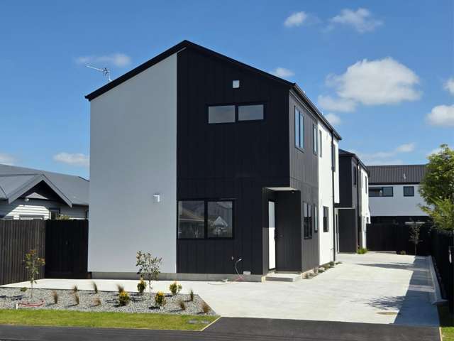 Last On The Block - Act Fast!