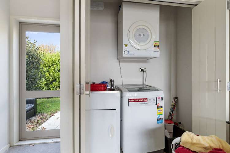 2/46 Peachgrove Road Hamilton East_10