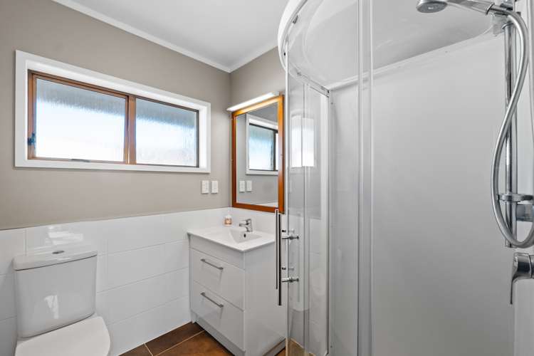 15 Quin Crescent Hawera_13