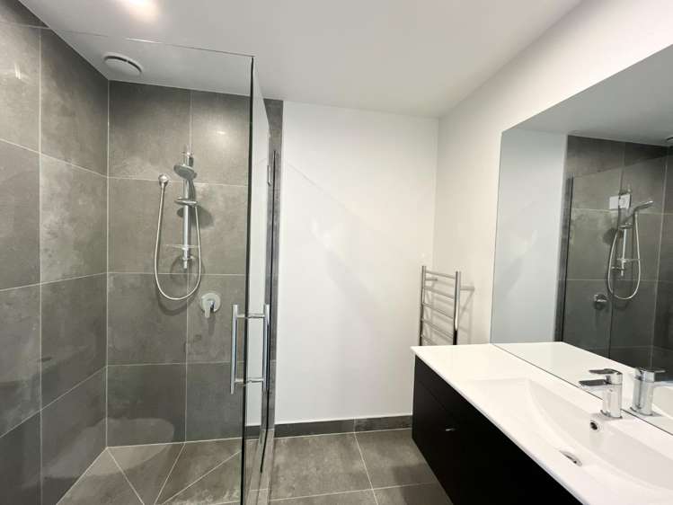 10/18 Feilding Street 1380_10