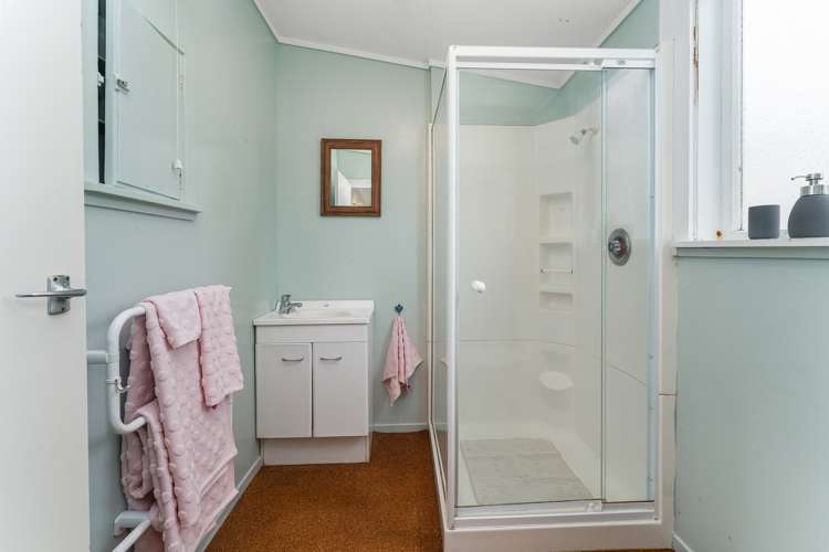 8a Robertson Road Paekakariki_7