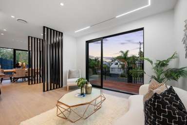 2, 3, 4/1 Montana Avenue_1