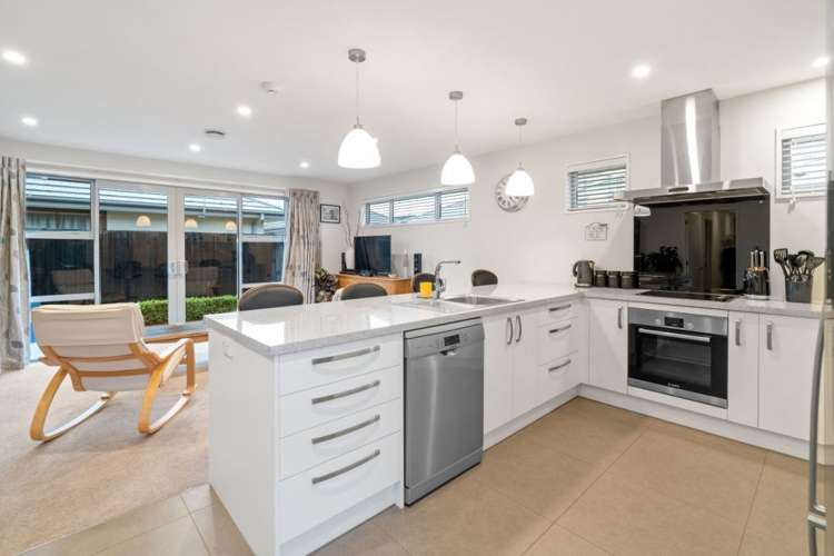 9 Robalan Close Halswell_9