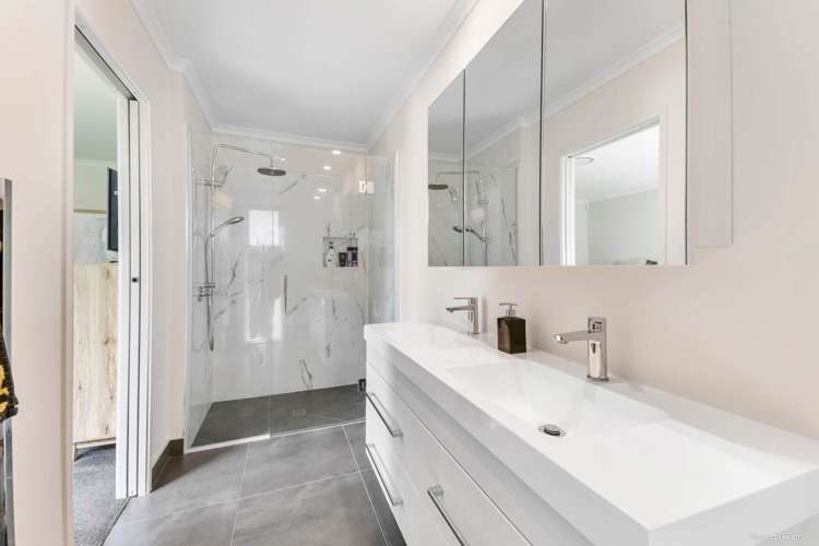 18 Resolution Drive Gulf Harbour_15