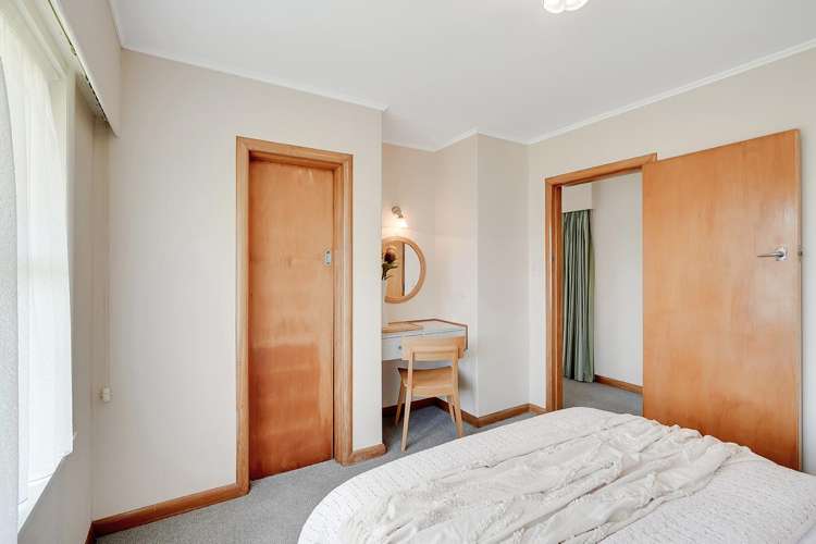 19 Scott Avenue Hamilton East_19