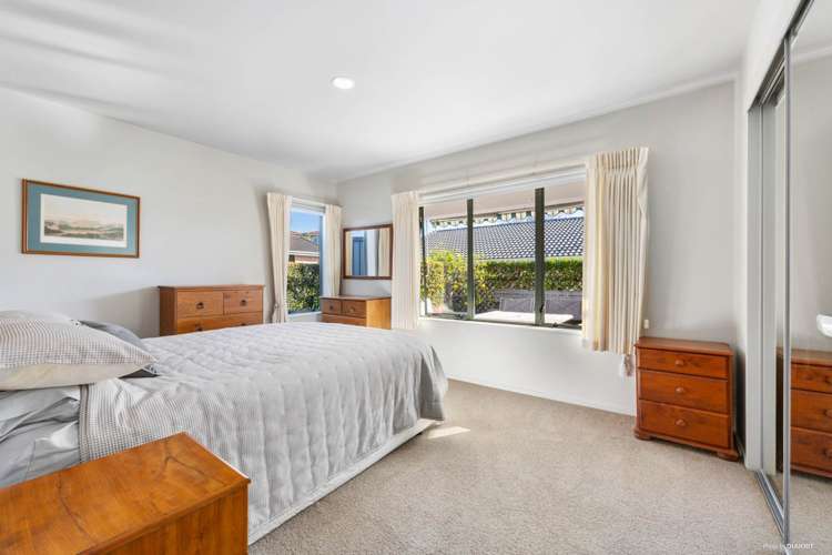 51 The Grove Red Beach_9