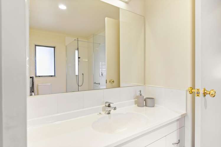 22/285 Vaughan Road Owhata_11