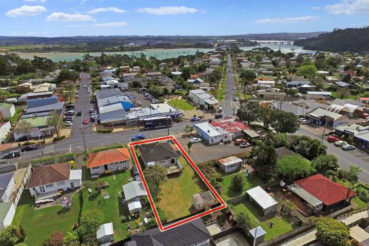 329 Rangatira Road Beach Haven_18