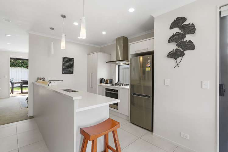 53 Costa Viva Crescent Karaka_5