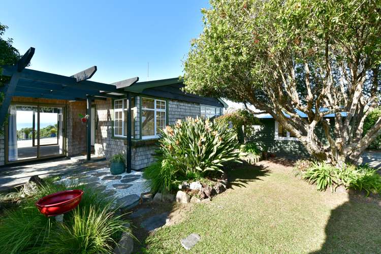 977 Whangaparaoa Road Tindalls Beach_5