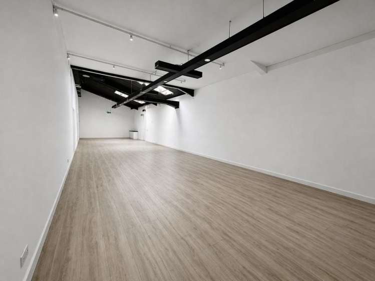 Shop 9/88 Broadway Street Newmarket_1