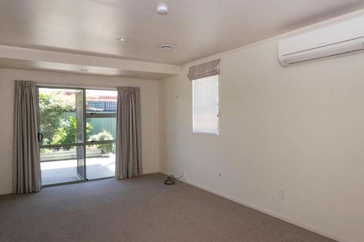 2B Mary Grace Place Blenheim Central_3