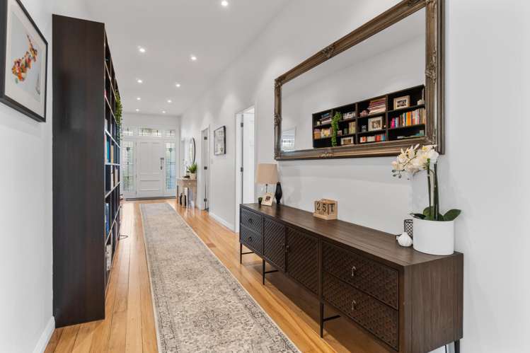 12 Woodley Avenue Remuera_20