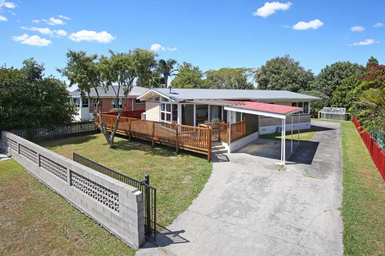 46 Martyn Street Waiuku_24