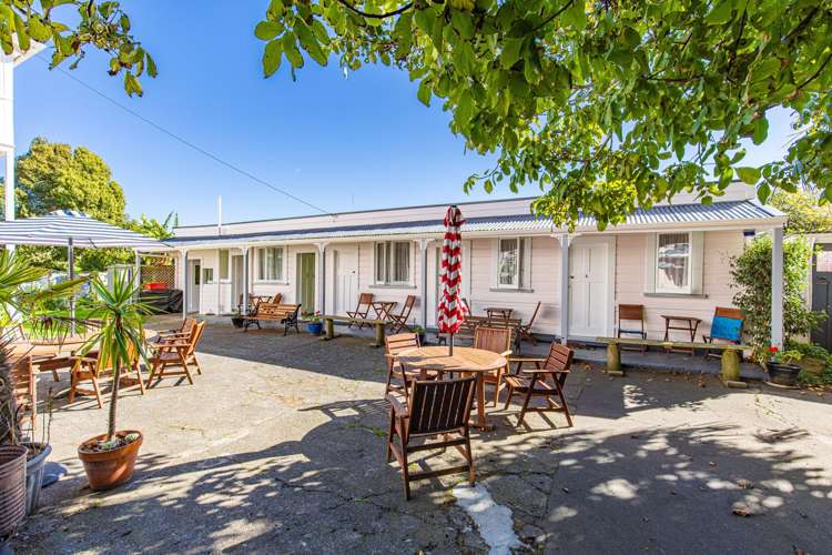 2 Plymouth Street Whanganui Central_15