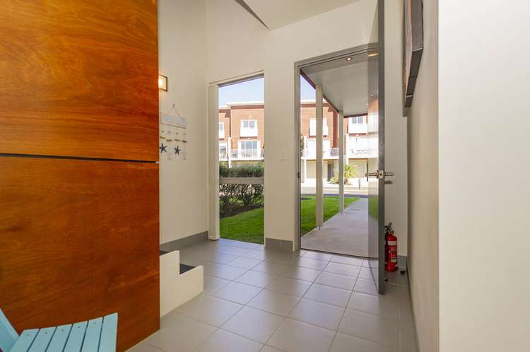 15/18 Eyre Street Whitianga_10