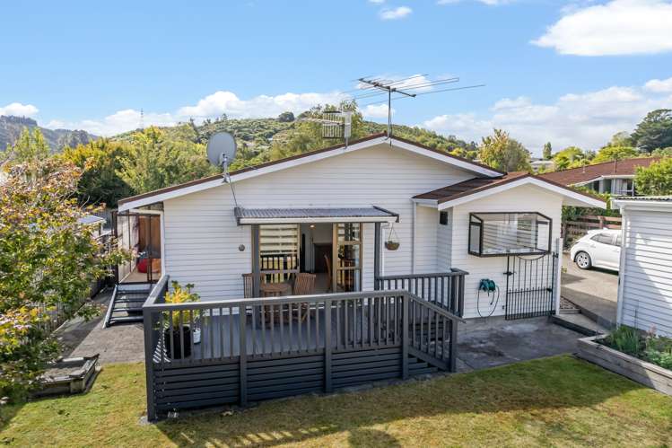 5b Norbert Street Brown Owl_27