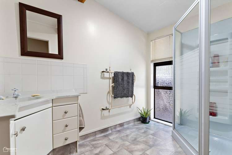 814 Mikimiki Road Mikimiki_6