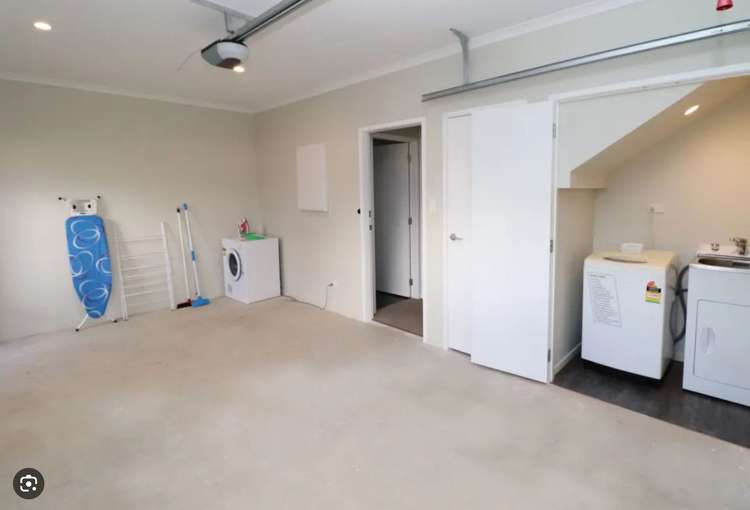 1/5 Jones Crescent Melville_6