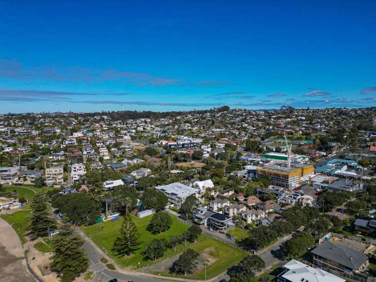 14/8 Sidmouth Street Mairangi Bay_26