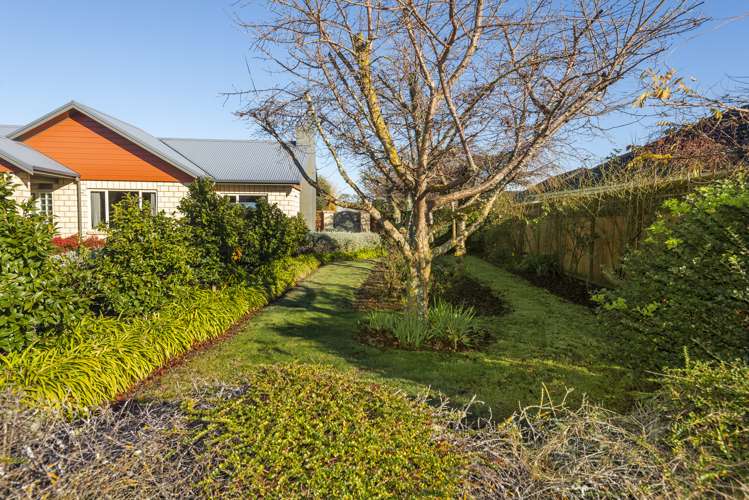 4 Joanne Street Lytton West_20