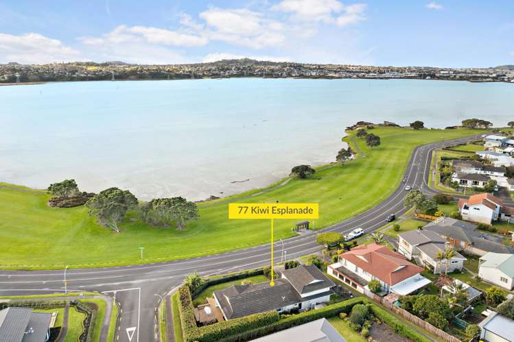 77 Kiwi Esplanade Mangere Bridge_30