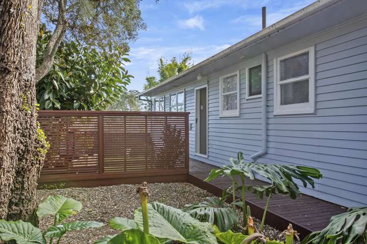 73 Forest Hill Road Henderson_12