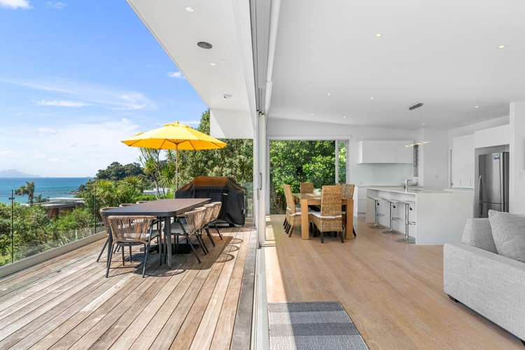 4 Breadalbane Place Langs Beach_6