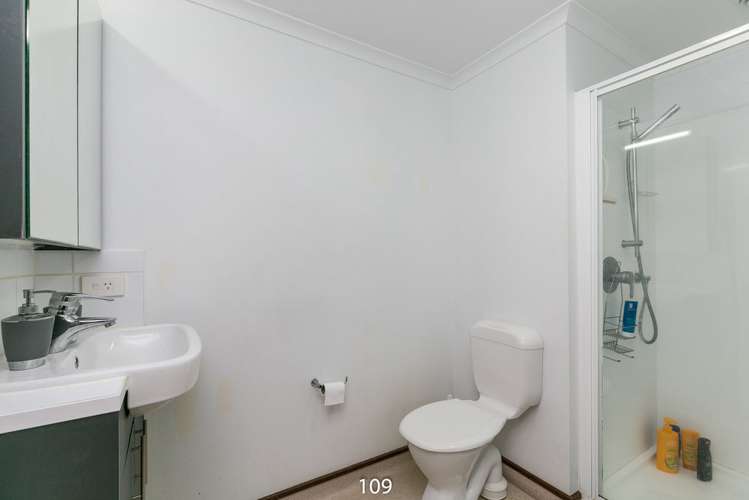 109/15 Holland Street Te Aro_8